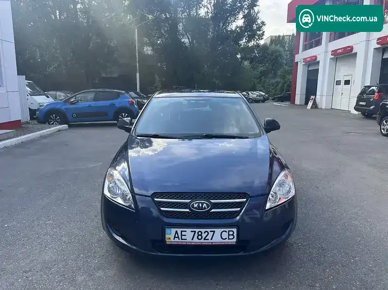 Kia Ceed 2008, фото з оголошення 2 з 15, VIN U5YFF24128L093516
