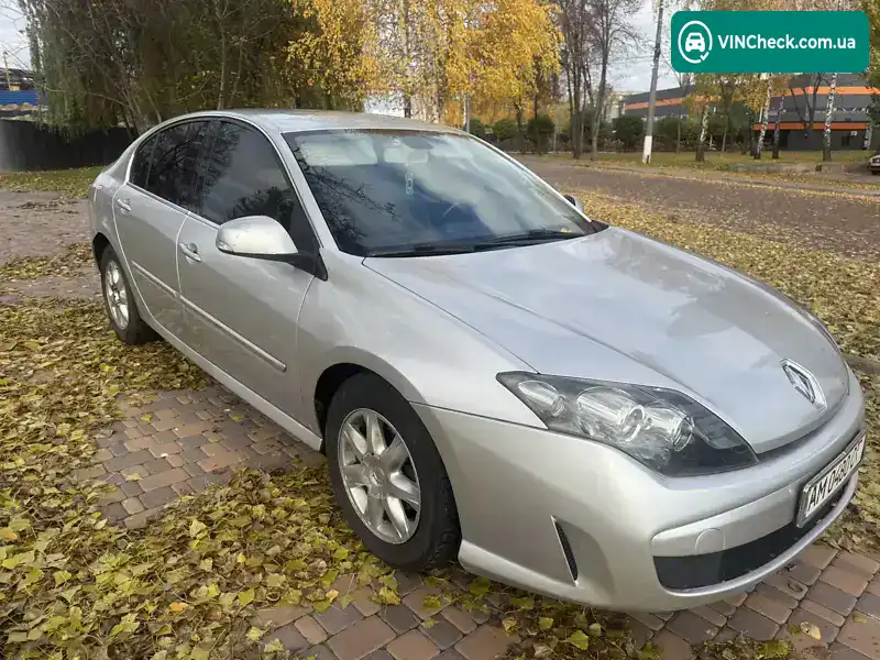 Renault Laguna 2010, фото з оголошення 2 з 10, VIN VF1BT0A0643428001