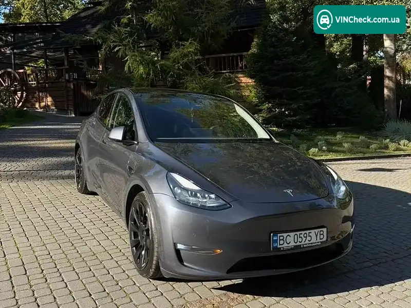 Tesla Model Y 2022, фото з оголошення 1 з 16, VIN 7SAYGAEE3NF392072