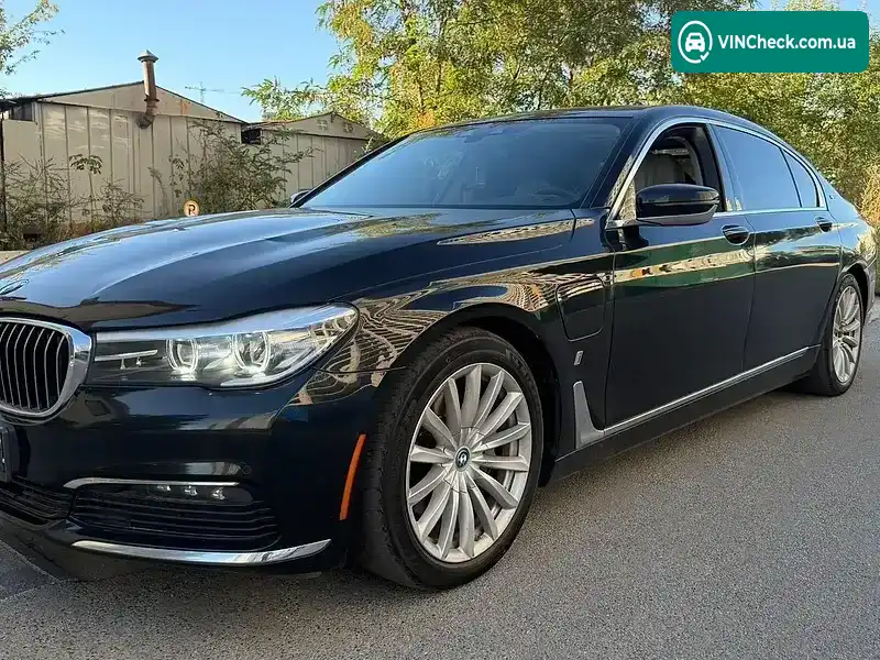BMW 7 Series 2017, фото з оголошення 1 з 20, VIN WBA7J2C57JG938355