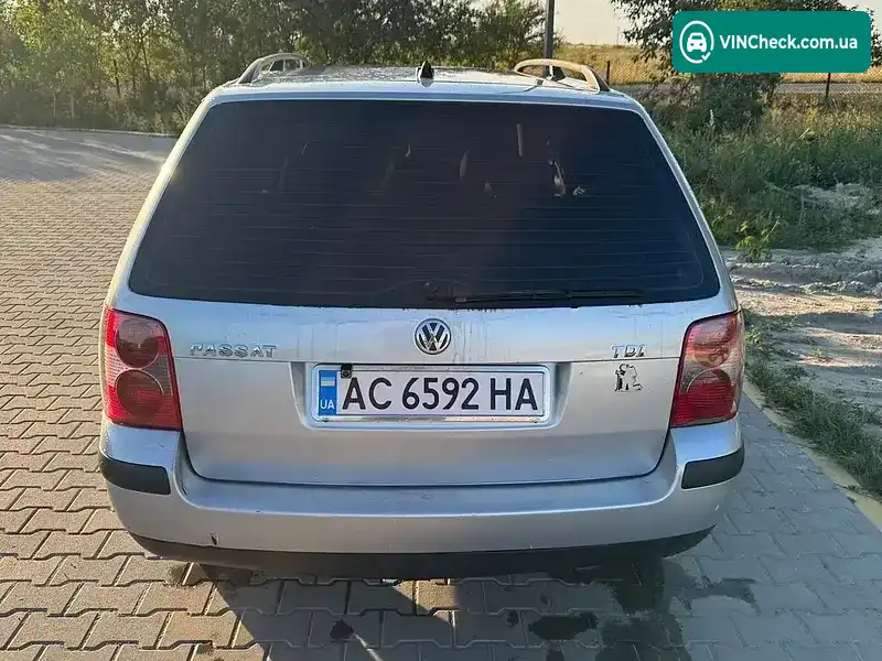 Volkswagen Passat 2004, фото з оголошення 1 з 14, VIN WVWZZZ3BZ4E311729
