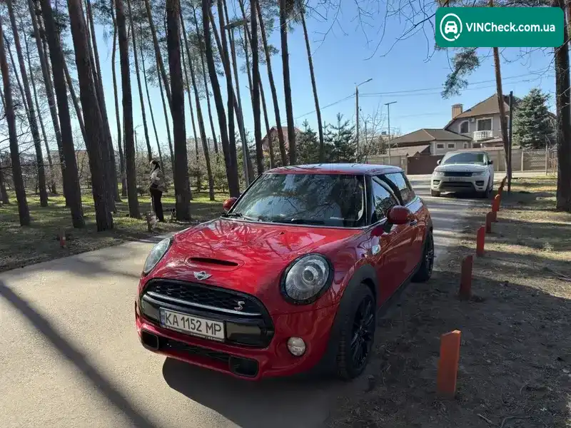 MINI Hatch 2017, фото з оголошення 1 з 9, VIN WMWXP7C36H2A46456