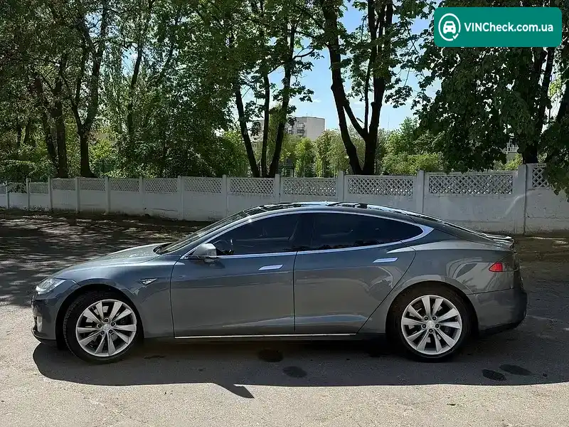 Tesla Model S 2013, фото з оголошення 1 з 20, VIN 5YJSA1DG4DFP04924
