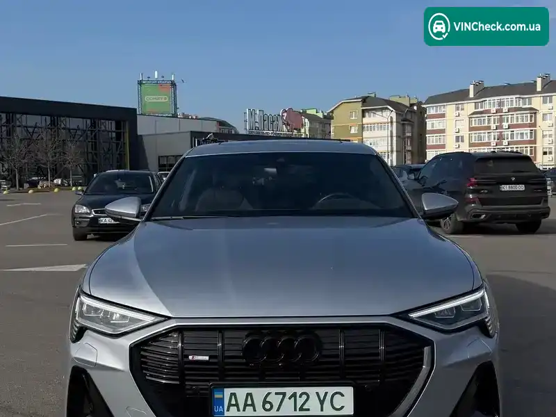 Audi e-tron 2022, фото з оголошення 2 з 14, VIN WAUZZZGE6PB012250