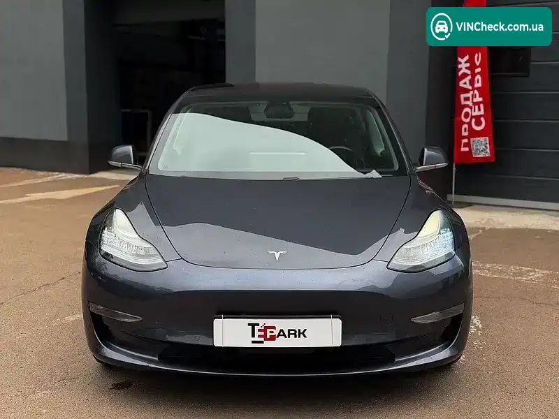 Tesla Model 3 2019, фото з оголошення 2 з 20, VIN 5YJ3E1EB4KF214170