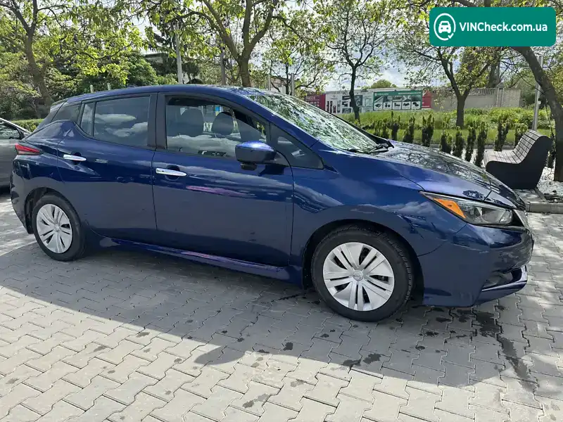 Nissan Leaf 2018, фото з оголошення 2 з 13, VIN 1N4AZ1CP0JC311636