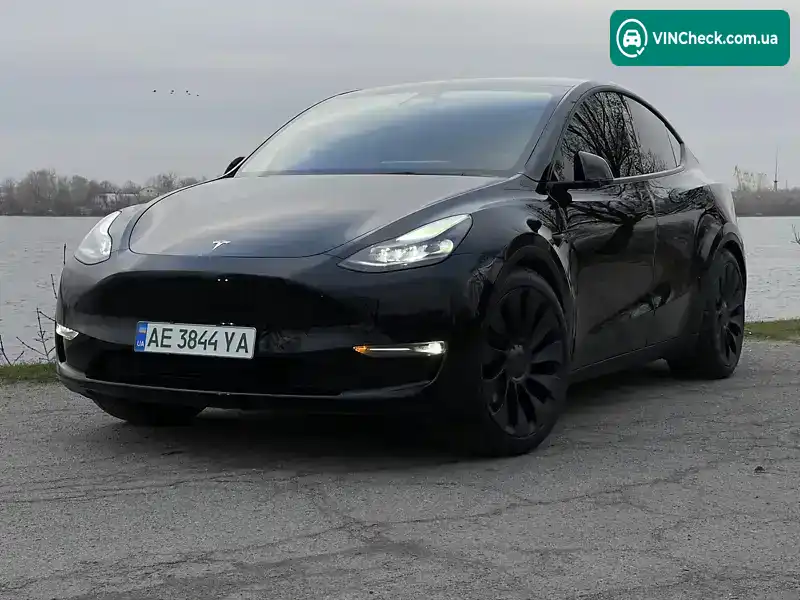 Tesla Model Y 2022, фото з оголошення 1 з 21, VIN 7SAYGDEF9NF410987
