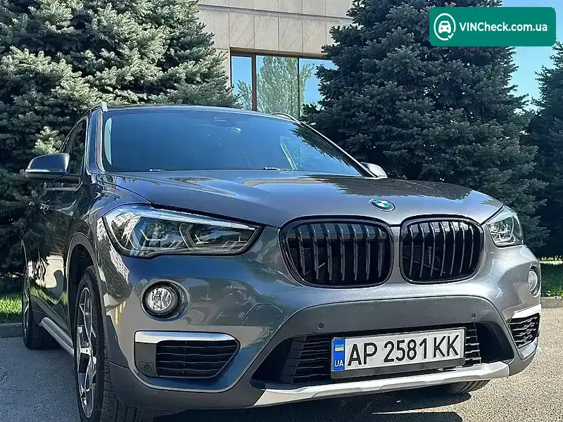 BMW X1 2018, фото з оголошення 2 з 15, VIN WBXHU7C53K5L10417