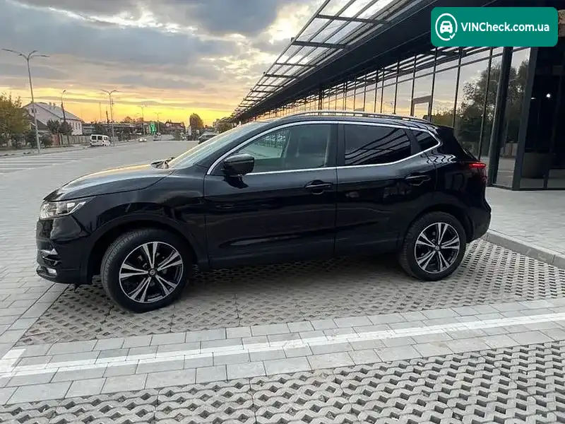 Nissan Qashqai 2018, фото з оголошення 2 з 15, VIN SJNFAAJ11U2191926