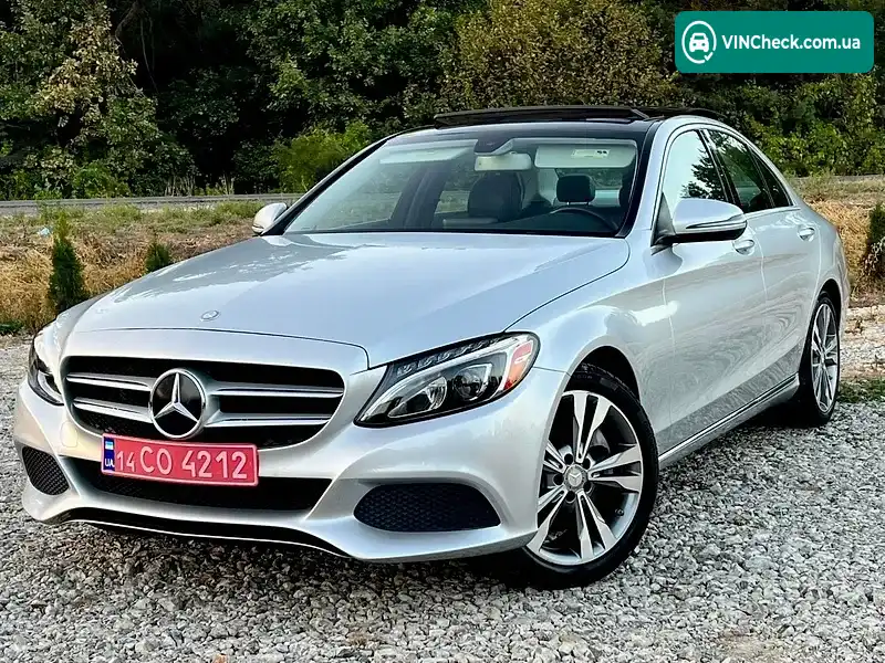 Mercedes-Benz C-Class 2016, фото з оголошення 2 з 20, VIN 55SWF4JB8HU182056