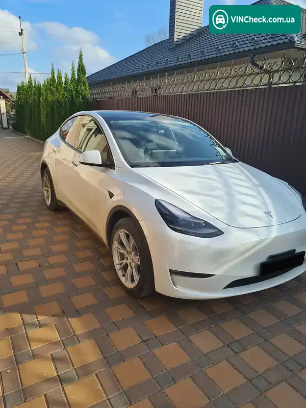 Tesla Model Y 2022, фото з оголошення 1 з 11, VIN 7SAYGDEE5PF608086