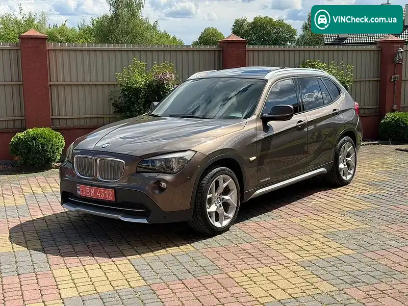 BMW X1 2011, фото з оголошення 1 з 20, VIN WBAVP51050VT46588