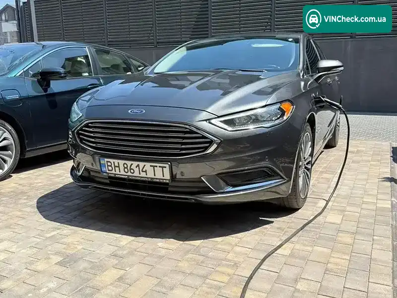 Ford Fusion 2018, фото з оголошення 2 з 20, VIN 3FA6P0PU4JR264117
