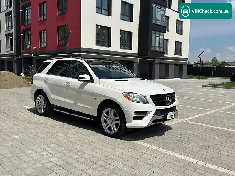 Mercedes-Benz M-Class 2011, фото з оголошення 2 з 20, VIN 4JGDA2EB2CA023231