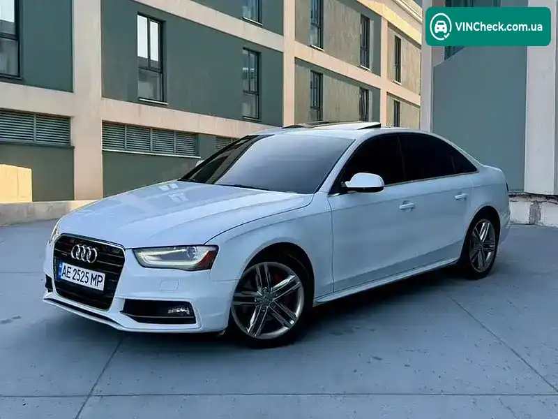 Audi A4 2014, фото з оголошення 1 з 20, VIN WAUFFAFLXFN022872