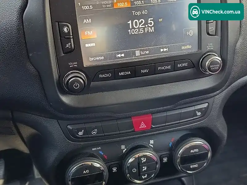 Jeep Renegade 2015, фото з оголошення 1 з 15, VIN ZACCJBDT8FPC02386