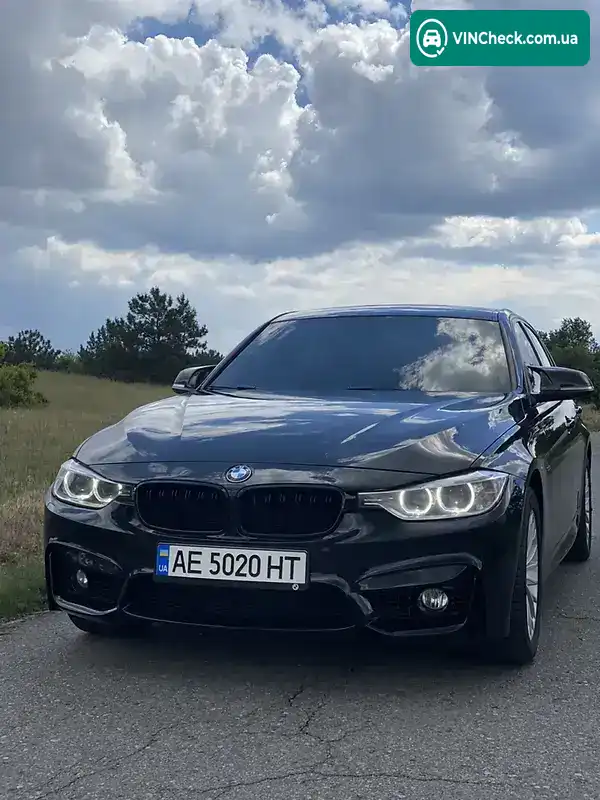 BMW 3 Series 2012, фото з оголошення 2 з 19, VIN WBA3C31090F795547