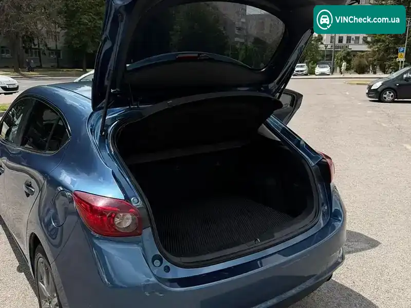Mazda 3 2018, фото з оголошення 2 з 20, VIN 3MZBN1L30JM261971