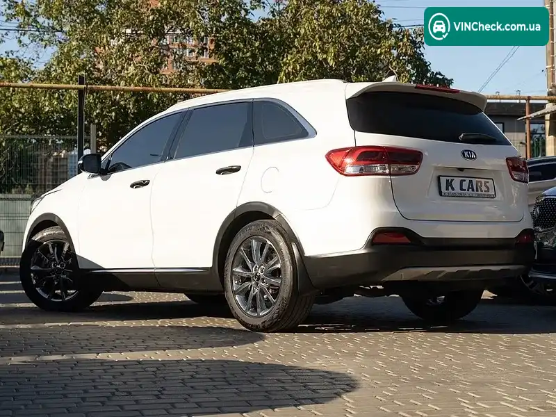 Kia Sorento 2016, фото з оголошення 2 з 20, VIN KNAPK81BBGA225272