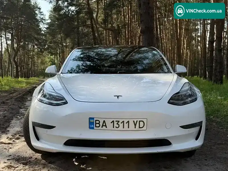 Tesla Model 3 2018, фото з оголошення 2 з 21, VIN 5YJ3E1EAXJF007417