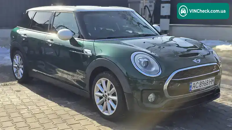 MINI Clubman 2016, фото з оголошення 1 з 21, VIN WMWLR510902E52757