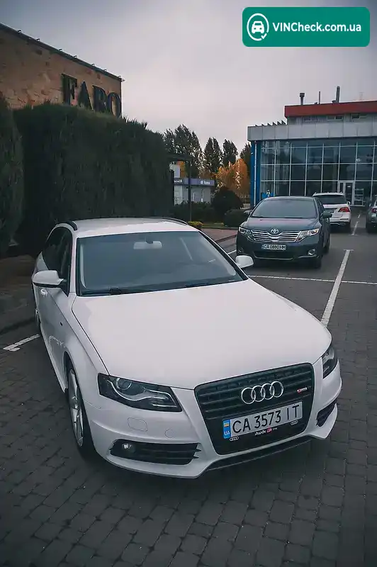 Audi A4 2010, фото з оголошення 1 з 20, VIN WAUZZZ8K7AA143916