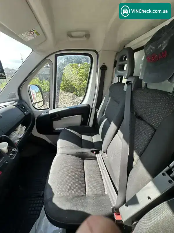 Citroen Jumpy 2016, фото з оголошення 2 з 12, VIN VF7YCTMAU12A82520