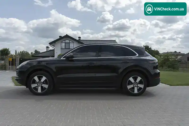 Porsche Cayenne 2018, фото з оголошення 2 з 21, VIN WP1ZZZ9YZKDA01958
