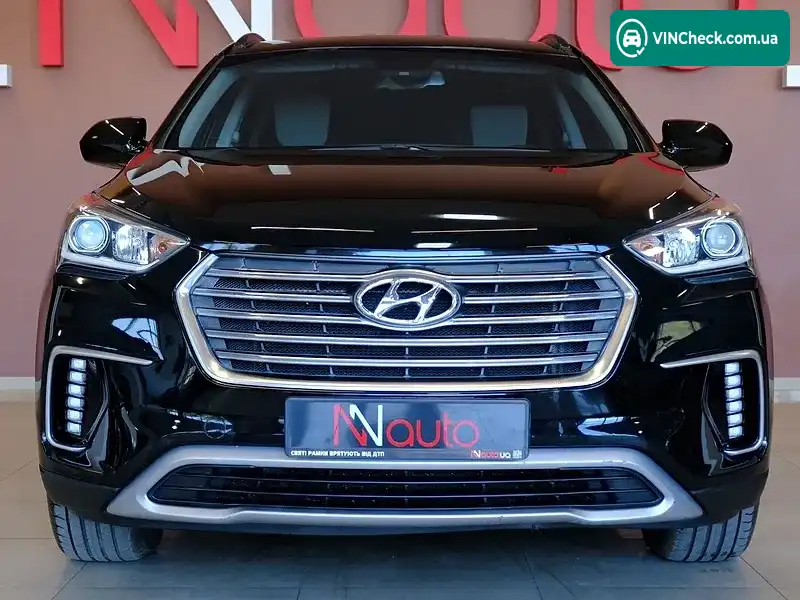 Hyundai Grand Santa Fe 2018, фото з оголошення 1 з 20, VIN KM8SMDHF2JU291765