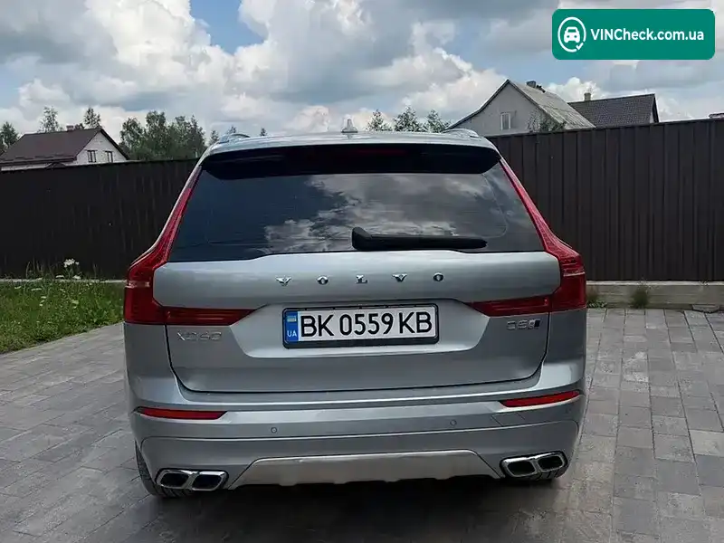 Volvo XC60 2018, фото з оголошення 1 з 10, VIN YV1UZ68TCJ1072998