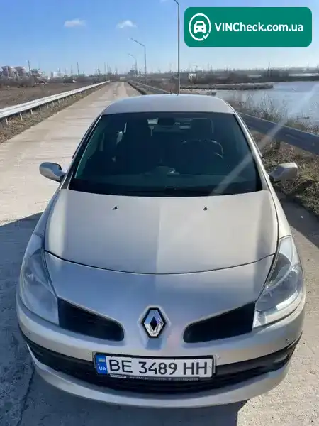 Renault Clio 2006, фото з оголошення 2 з 19, VIN VF1BR1Y0A36650275