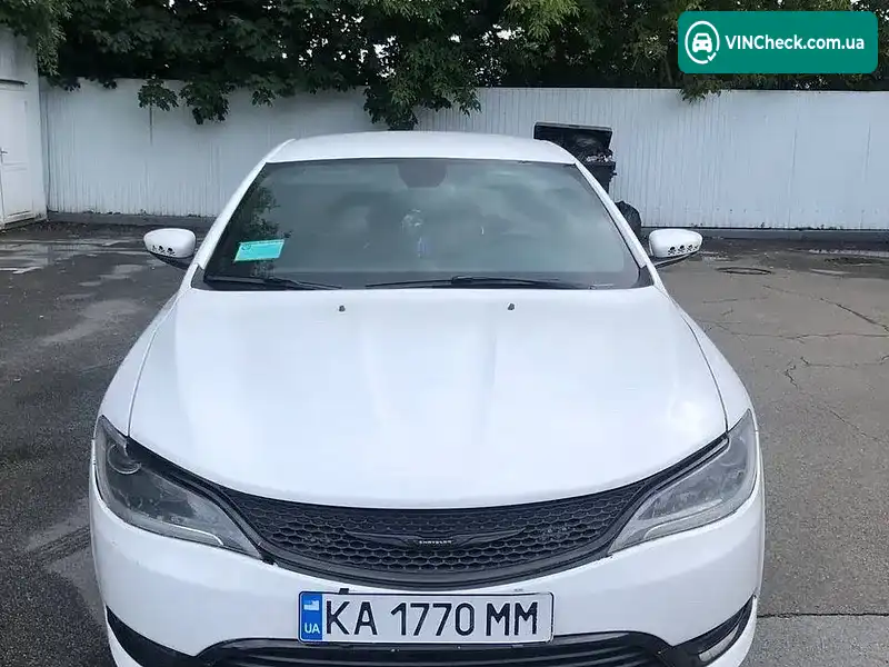 Chrysler 200 2015, фото з оголошення 1 з 10, VIN 1C3CCCAB6FN725740
