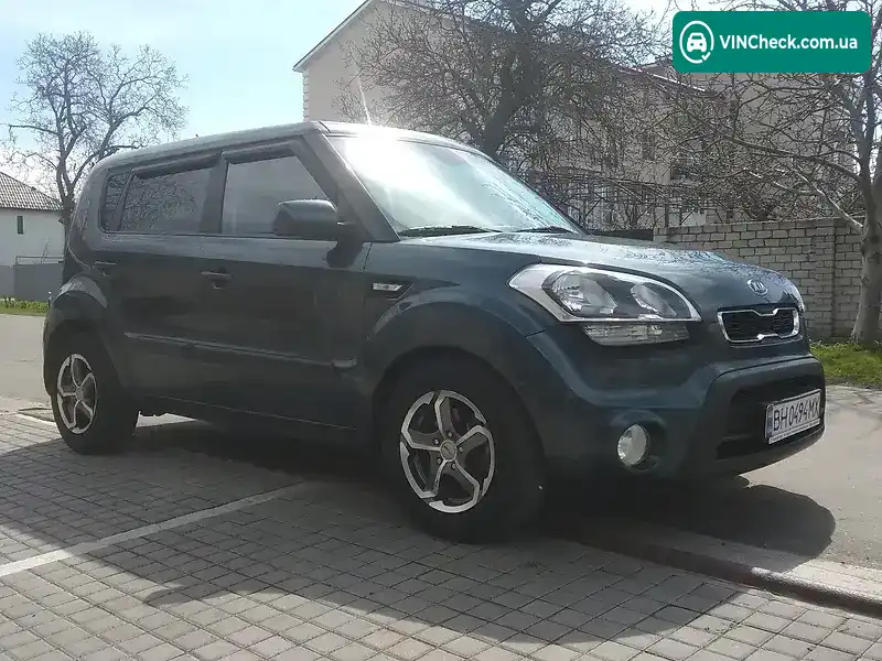 Kia Soul 2011, фото з оголошення 1 з 14, VIN KNAJT813AC7412479