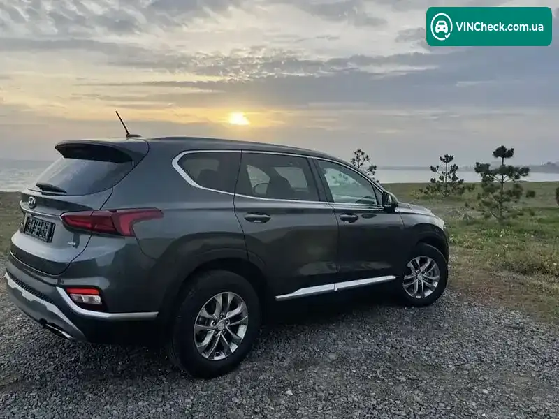 Hyundai Santa FE 2019, фото з оголошення 2 з 10, VIN 5NMS2CAD5LH156741