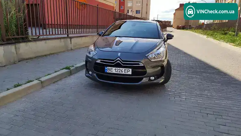 Citroen DS5 2013, фото з оголошення 2 з 20, VIN VF7KFRHHADS514078