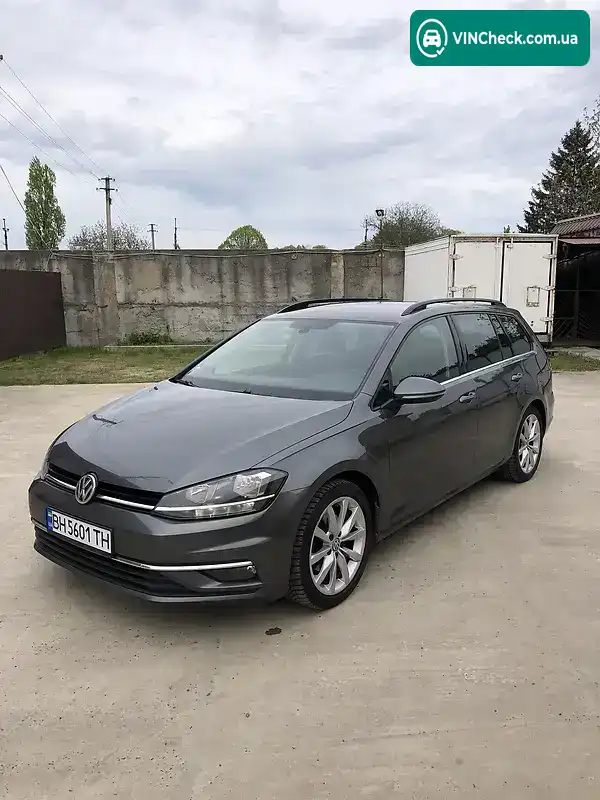 Volkswagen Golf 2018, фото з оголошення 2 з 20, VIN WVWZZZAUZJP621647