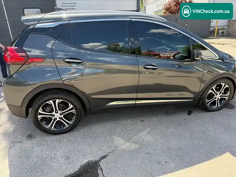 Chevrolet Bolt EV 2019, фото з оголошення 2 з 20, VIN 1G1FZ6S08K4132864