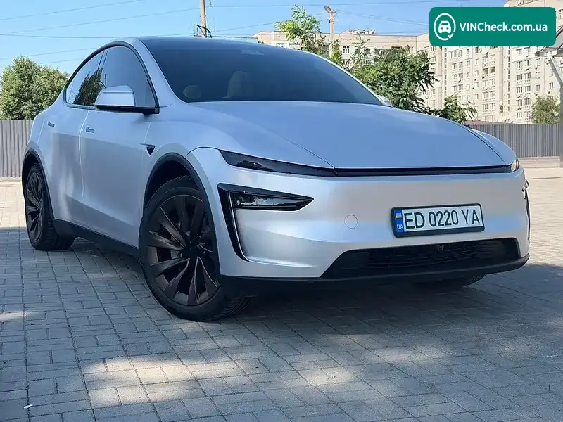 Tesla Model Y 2025, фото з оголошення 1 з 20, VIN 7SAYGDEE5TA391226
