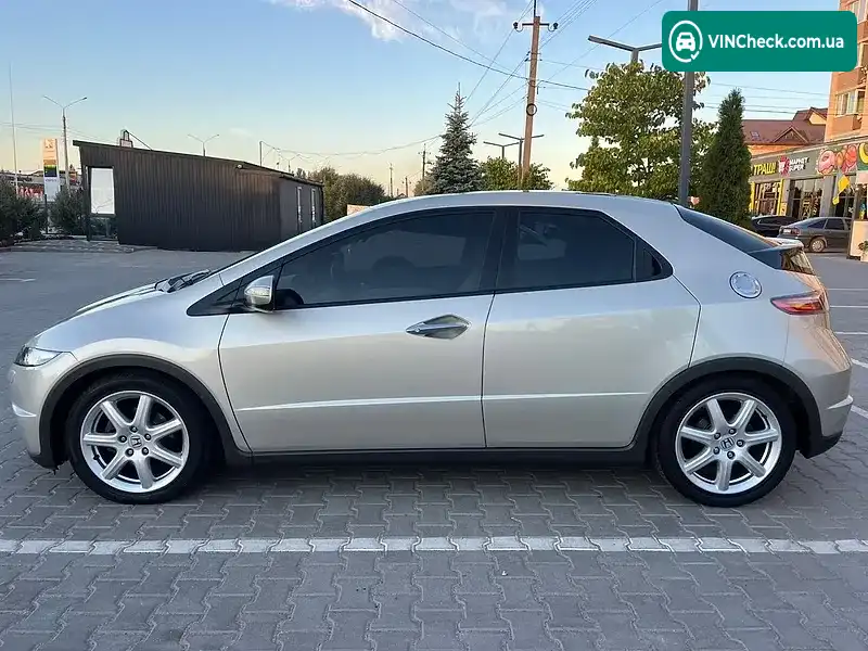 Honda Civic 2008, фото з оголошення 2 з 20, VIN SHHFK28808U040277