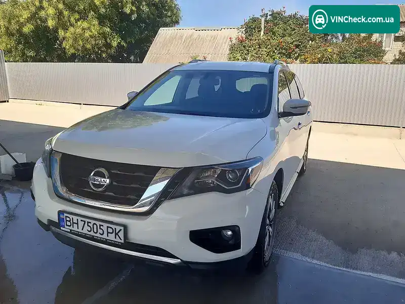 Nissan Pathfinder 2017, фото з оголошення 1 з 20, VIN 5N1DR2MN2JC603181