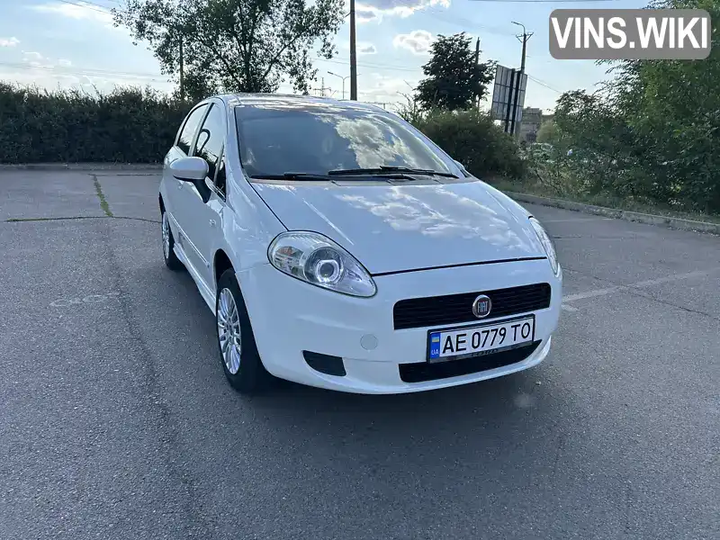 Fiat Punto 2010, фото з оголошення 1 з 21, VIN ZFA19900000701680