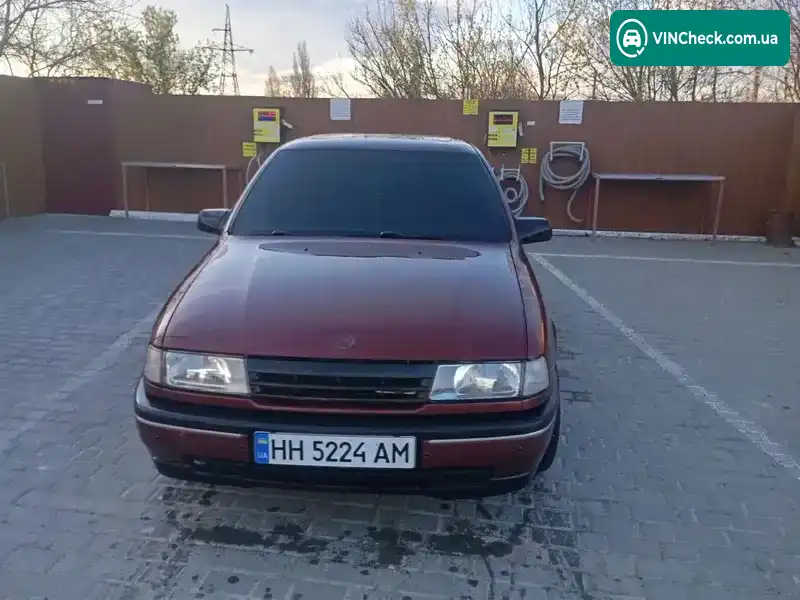 Opel Vectra 1990, фото з оголошення 2 з 7, VIN W0L000087L5226057
