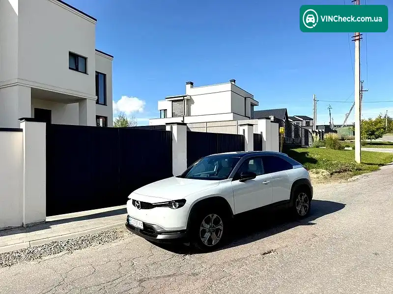 Mazda MX-30 2020, фото з оголошення 1 з 20, VIN JMZDR1WBJ00102637