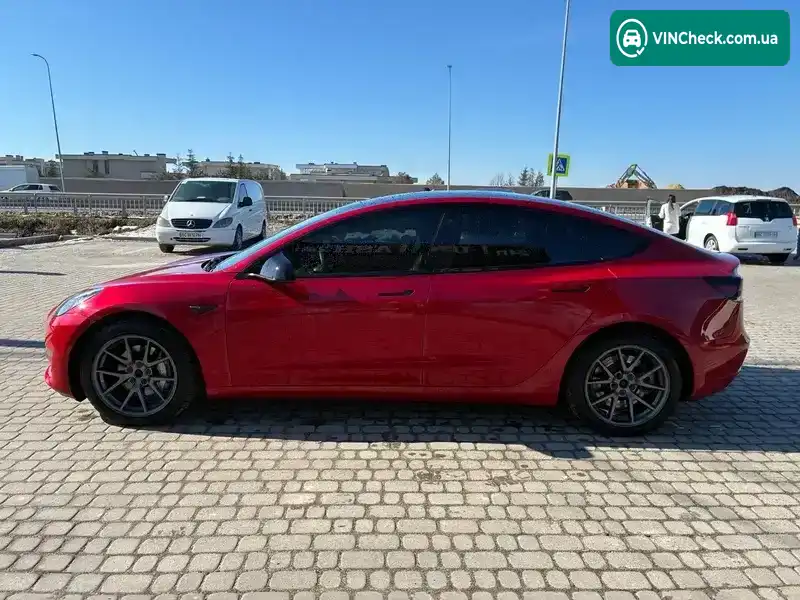 Tesla Model 3 2022, фото з оголошення 2 з 18, VIN 5YJ3E1EB1NF185005