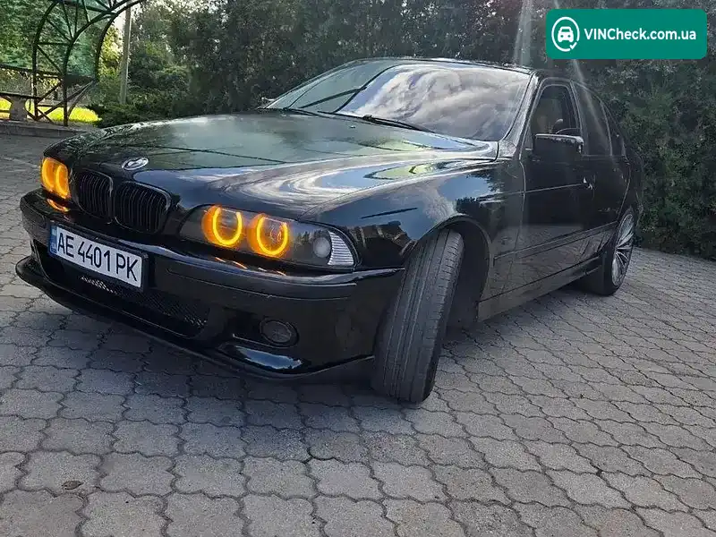 BMW 5 Series 2000, фото з оголошення 2 з 13, VIN WBADM11000GP18906