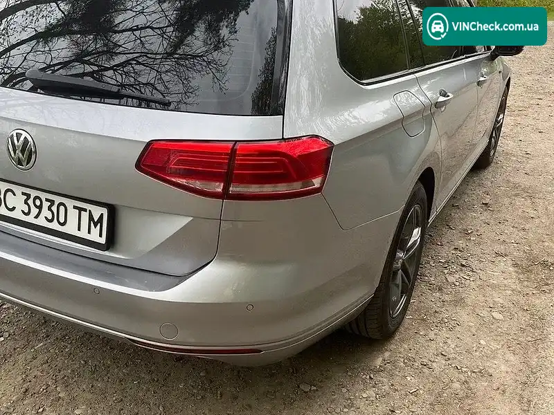 Volkswagen Passat 2017, фото з оголошення 2 з 10, VIN WVWZZZ3CZJP007760