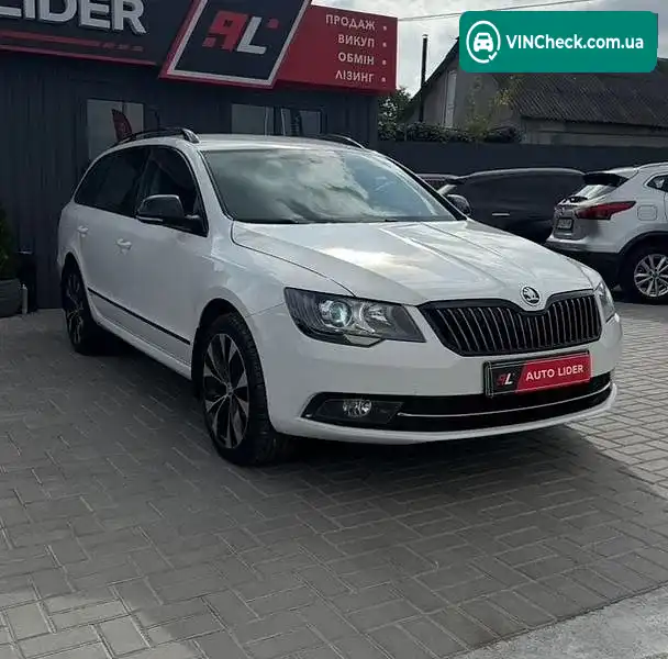 Skoda Superb 2013, фото з оголошення 2 з 17, VIN TMBJE73T8E9031262