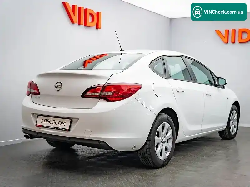 Opel Astra 2020, фото з оголошення 2 з 20, VIN W0VPD5DC5LG061415