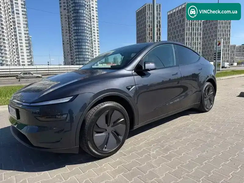 Tesla Model Y 2025, фото з оголошення 2 з 21, VIN 7SAYGDEE8TF401198