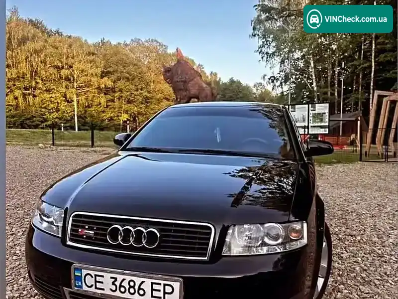 Audi A4 2002, фото з оголошення 1 з 10, VIN WAUZZZ8E33A114684